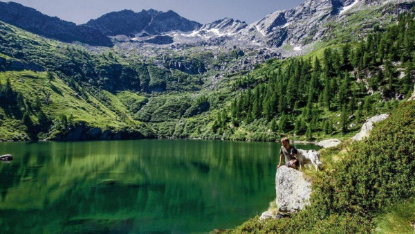 Les Huit Montagnes