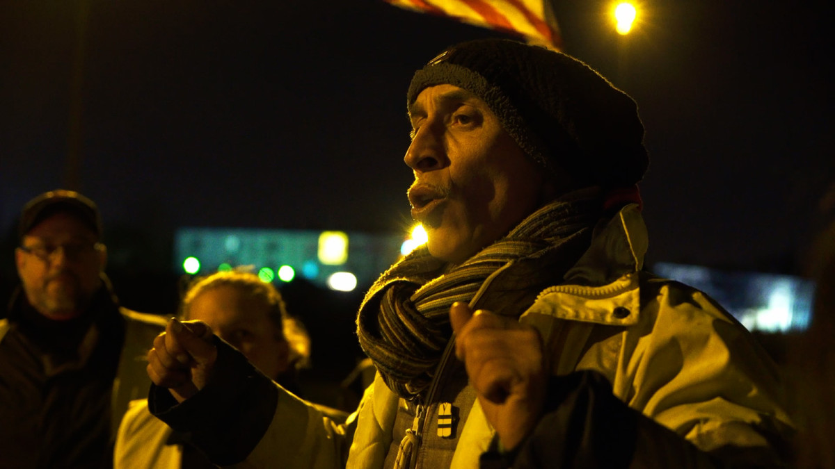 UN ÉCRAN DES DROITS : Un peuple de Emmanuel Gras