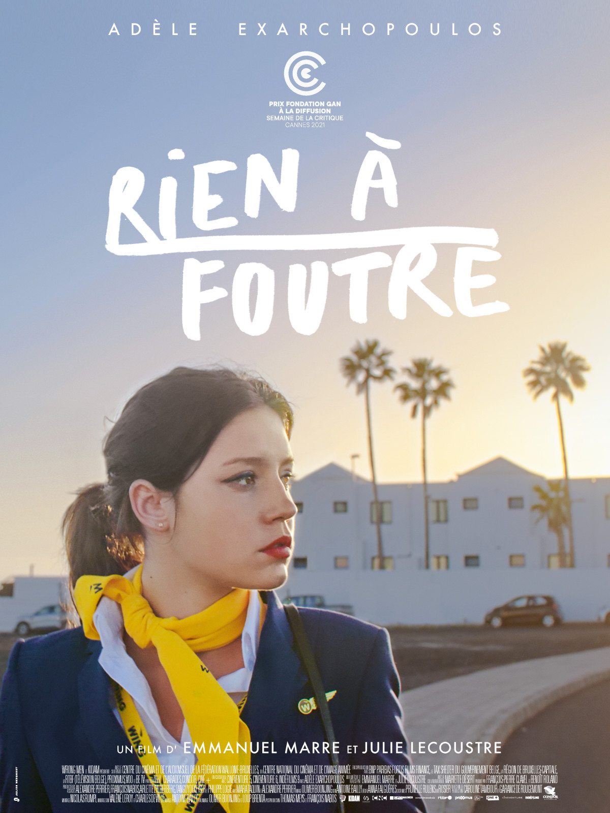 RIEN À FOUTRE de Julie Lecoustre et Emmanuel Marre