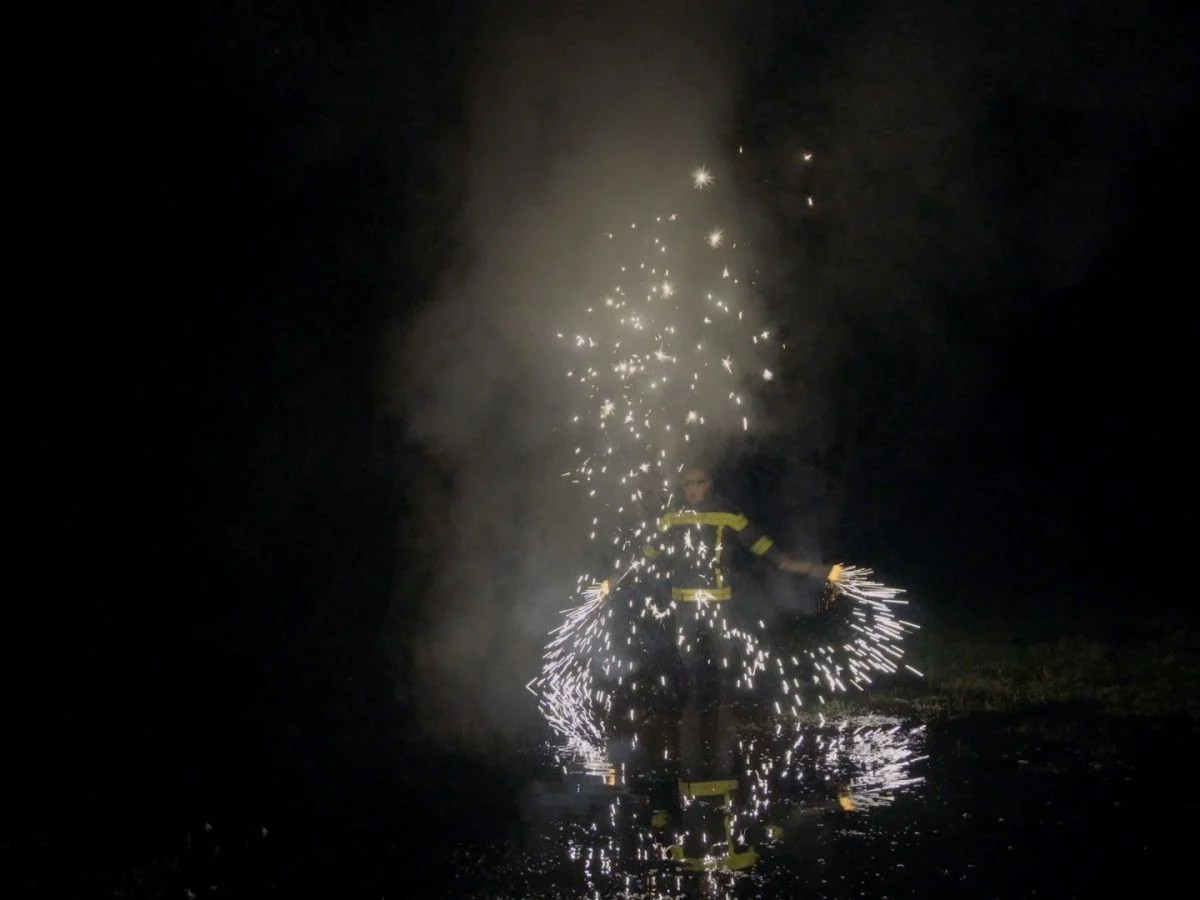 un pays en flammes, ACID, Landes, decrets du feu