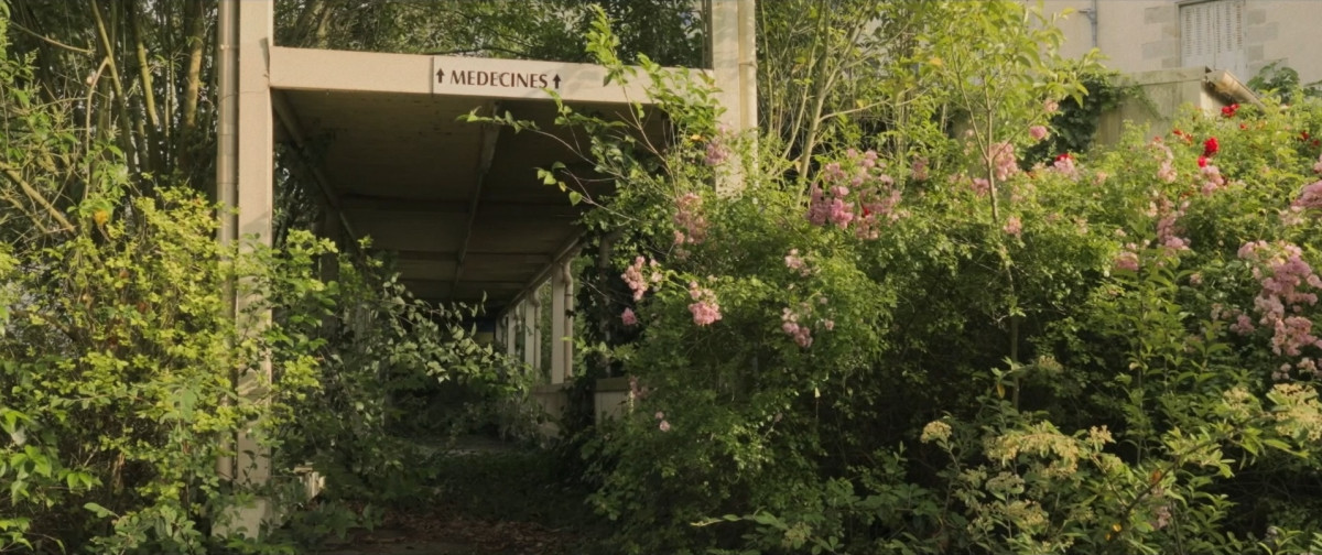 Hors-Service, Documentaire, Service public