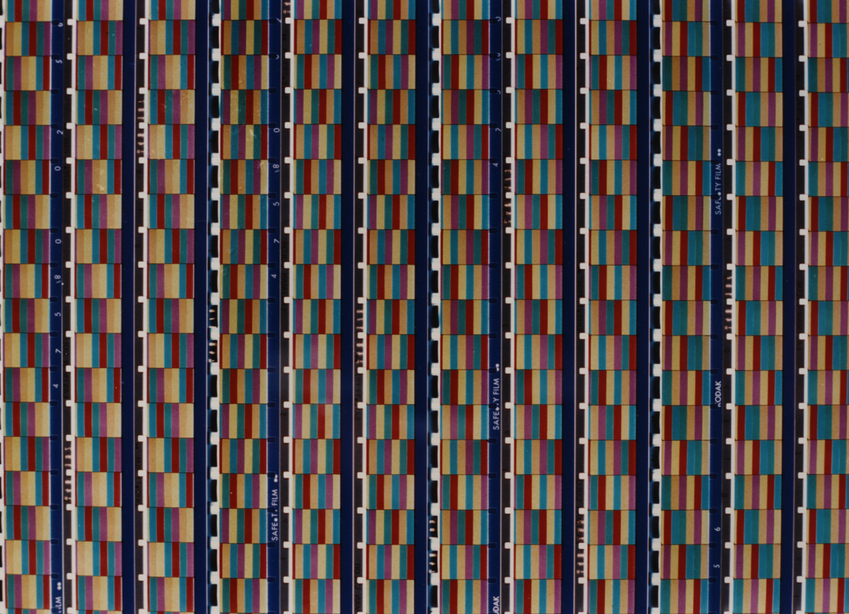 Refle-x-périmental #23 Boulevard Magenta : Soirée chromatique décadente