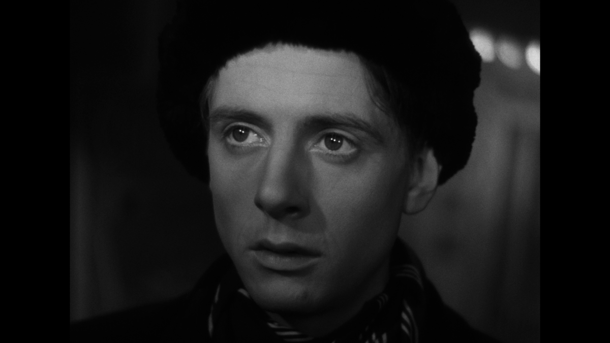 Le Ciné-Club d'Olivier Barrot #3 Le Voyageur de la Toussaint de Louis Daquin