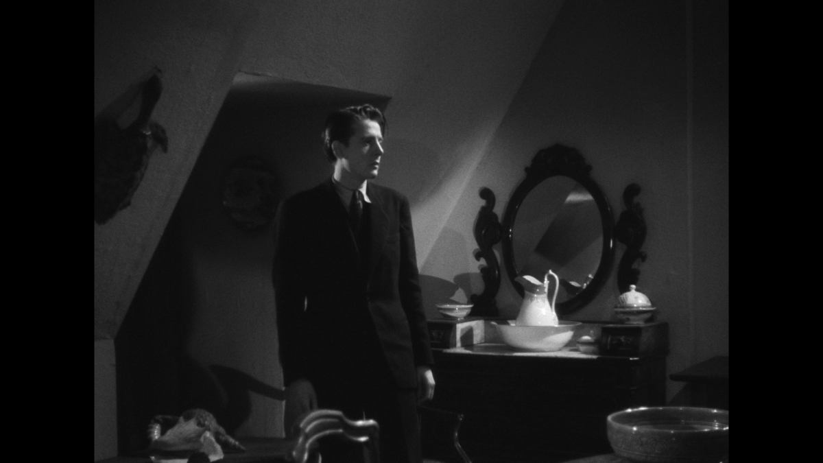 Le Ciné-Club d'Olivier Barrot #3 Le Voyageur de la Toussaint de Louis Daquin