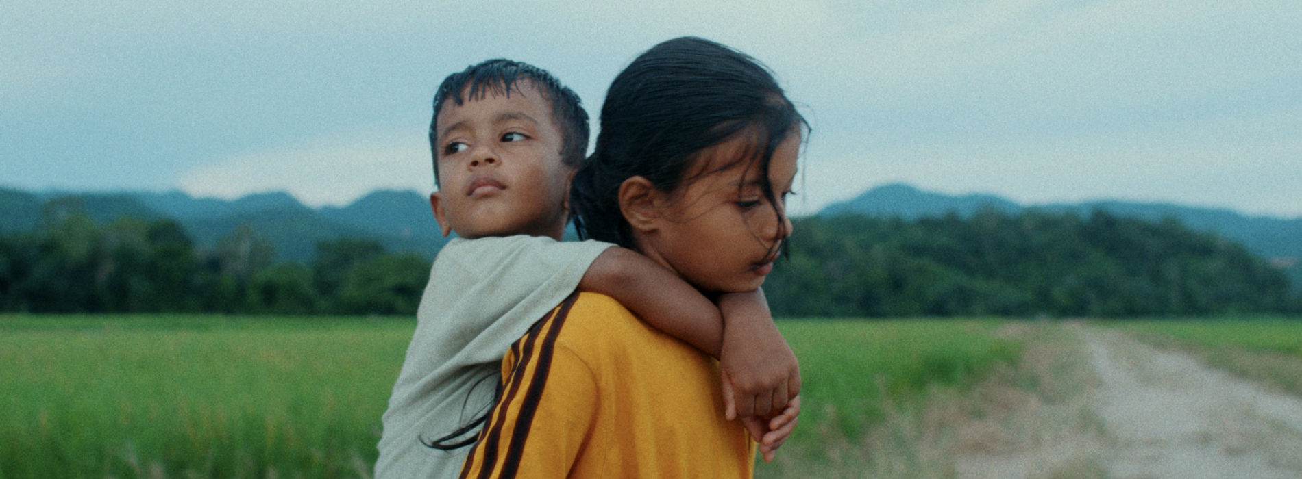 PREMIÈRE - CINÉ-DÉBAT "Enfance et exil" : Les Fleurs du manguier de Akio Fujimoto suivie d'une discussion avec l'association Diasporas